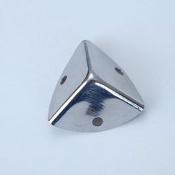 包角工藝與德豐金屬制品 守護工業與生活的堅實力量